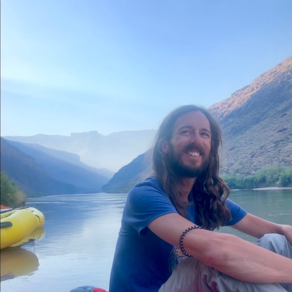 Meet your Posher, Jeremiah